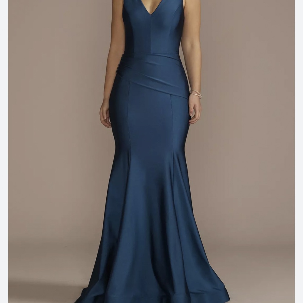 Galina Deep Blue V-Neck Mermaid Gown